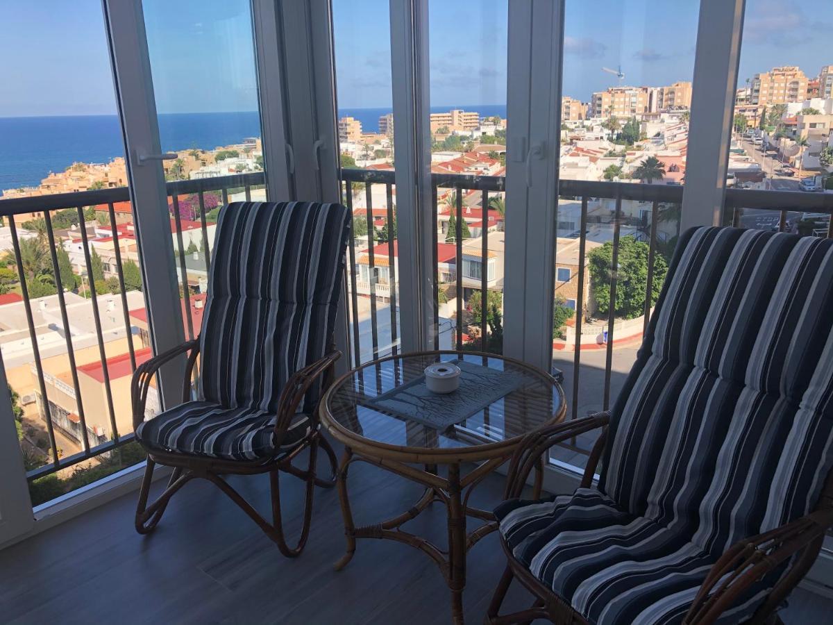 Guadalajara Apartamento Apartment Торевиеха Екстериор снимка