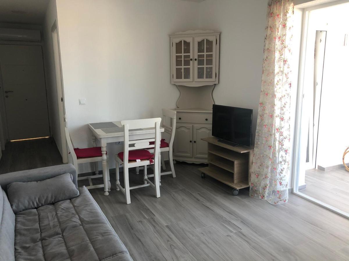 Guadalajara Apartamento Apartment Торевиеха Екстериор снимка